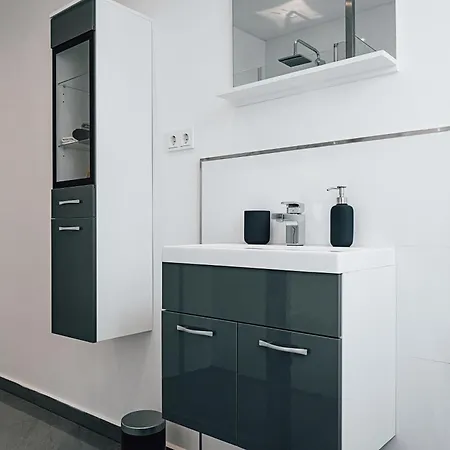 Apartment Schleicher Mit Klimaanlage *